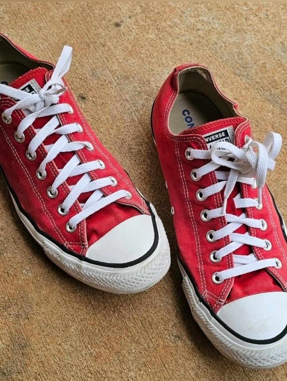 Converse Chuck Taylor Low Top Sneakers - Red Size 12